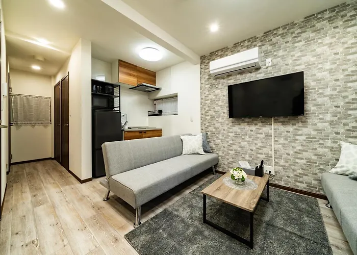 86, Panda Hotel, Private House Rental